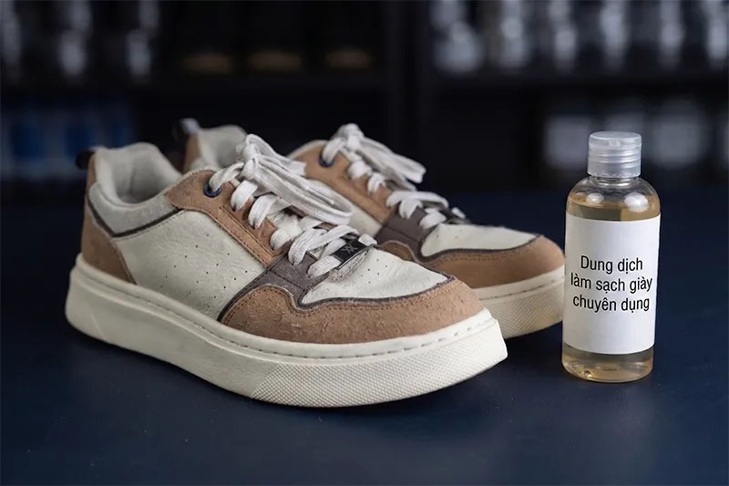 he-luy-be-mat-da-sneaker-sau-khi-ve-sinh