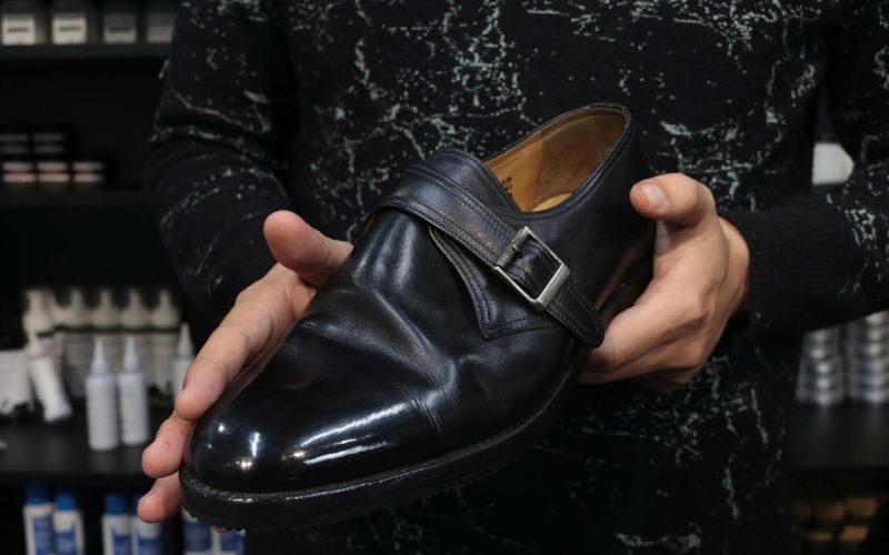 Khăn ướt có vô hại cho đồ da 70