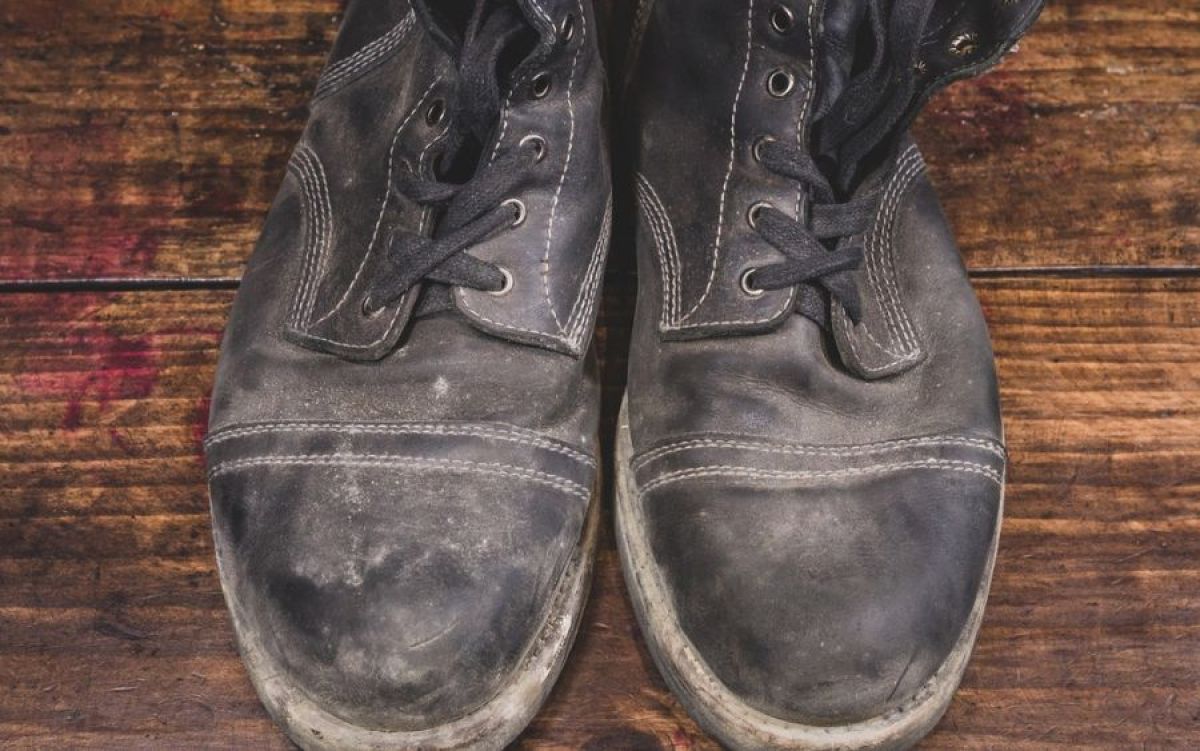 Một lần chăm giày đúng – kéo dài tuổi thọ gấp đôi