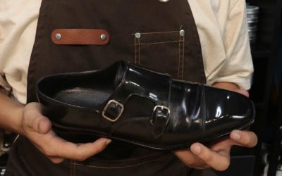 Dưỡng giày da – việc nhỏ nhưng thể hiện phong cách sống rất lớn.